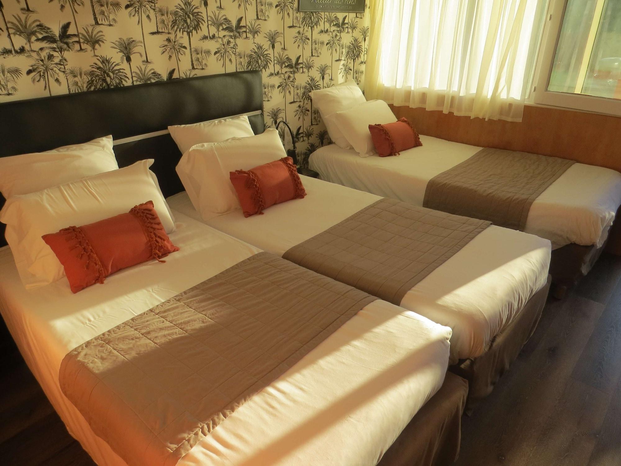 Hotel Kyriad Cap Sud Avignon Bagian luar foto