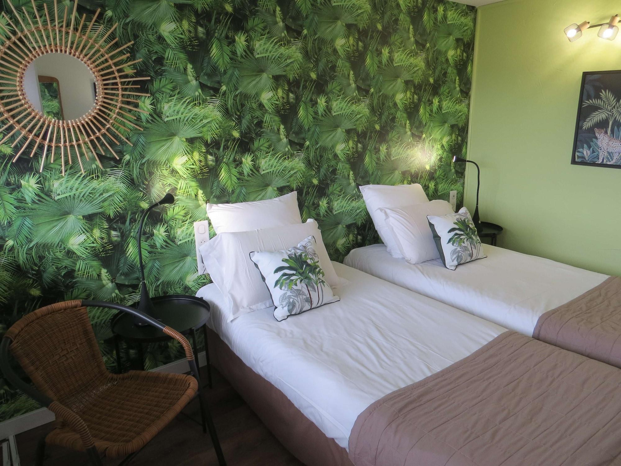 Hotel Kyriad Cap Sud Avignon Bagian luar foto