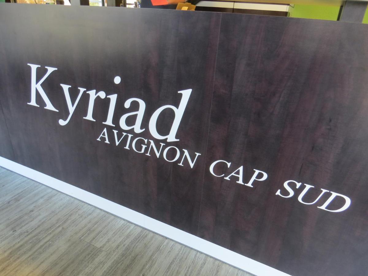 Hotel Kyriad Cap Sud Avignon Bagian luar foto