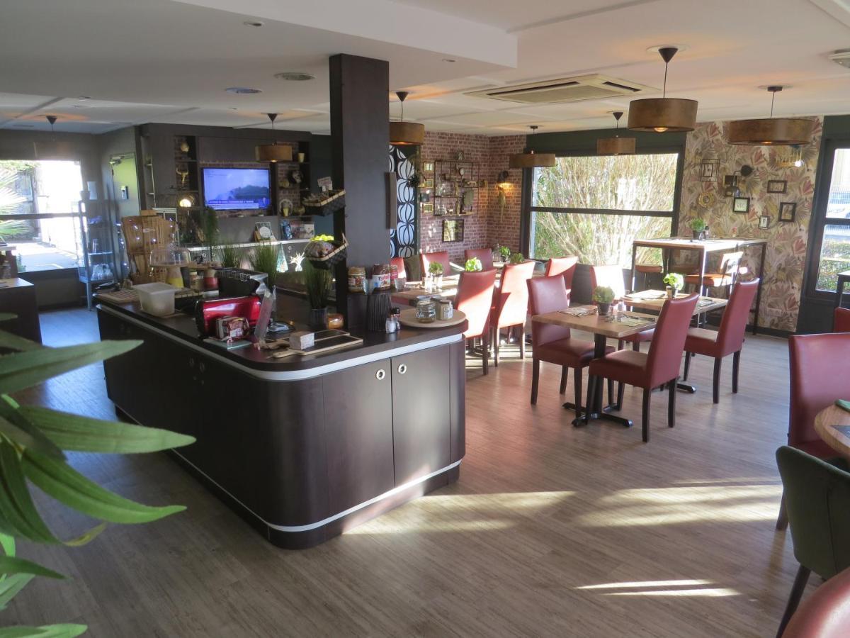 Hotel Kyriad Cap Sud Avignon Bagian luar foto