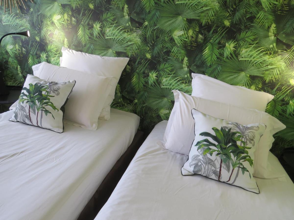 Hotel Kyriad Cap Sud Avignon Bagian luar foto